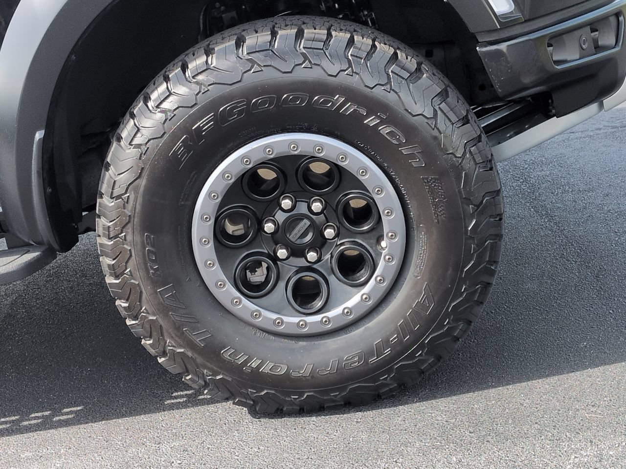 Certified 2025 Ford F150 Raptor AWD/4WD image 11