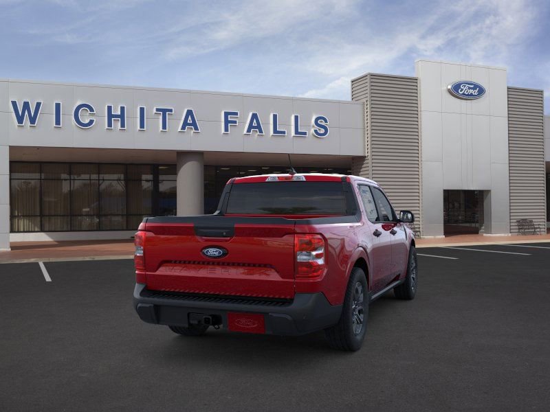 Certified 2025 Ford Maverick XLT w/ Equipment Group 302A AWD/4WD image 8