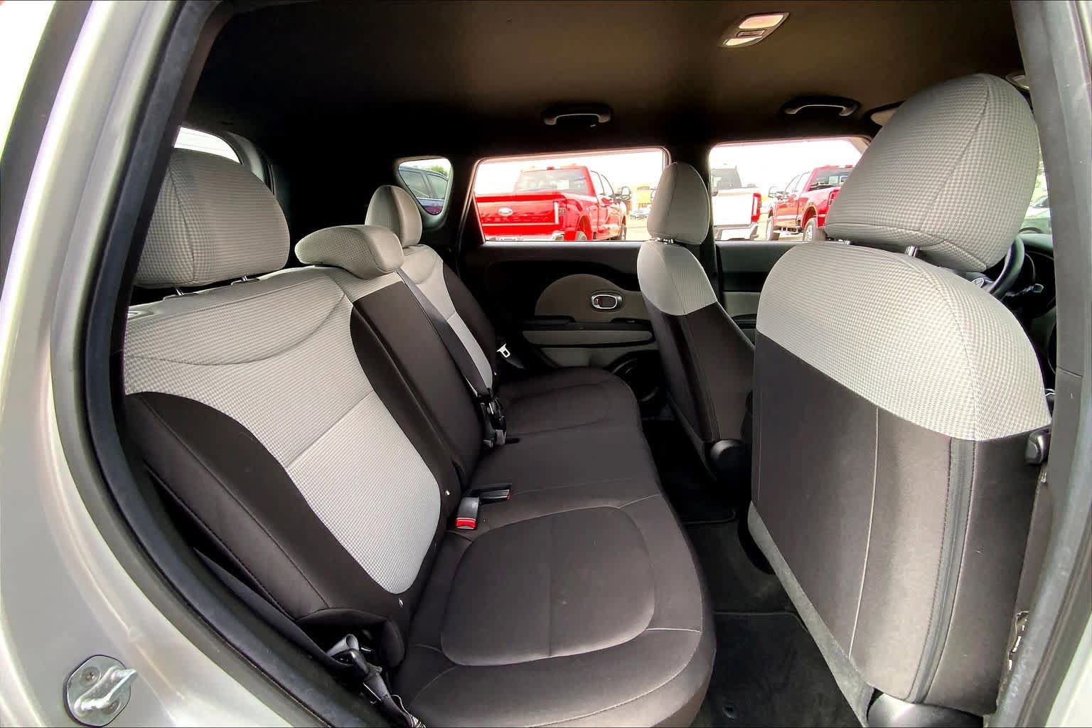 Used 2017 Kia Soul w/ Convenience Package FWD image 20