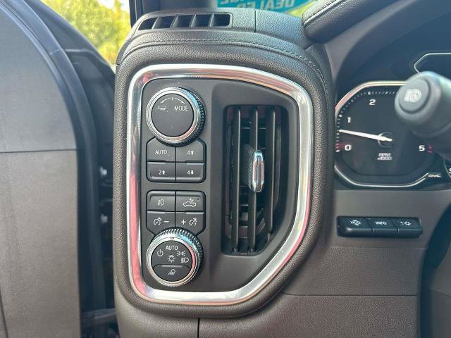 Used 2021 GMC Sierra 2500 Denali w/ Denali Black Diamond Edition AWD/4WD image 21