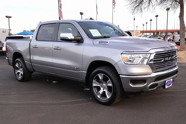 Used 2024 RAM 1500 Laramie image 12