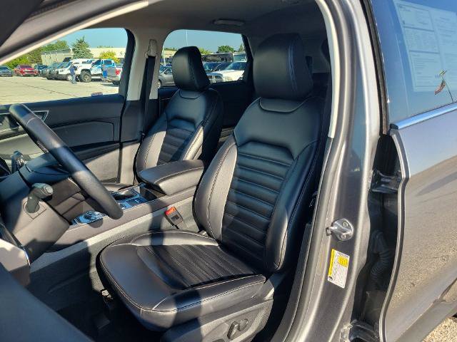 Certified 2024 Ford Edge SEL AWD/4WD image 17