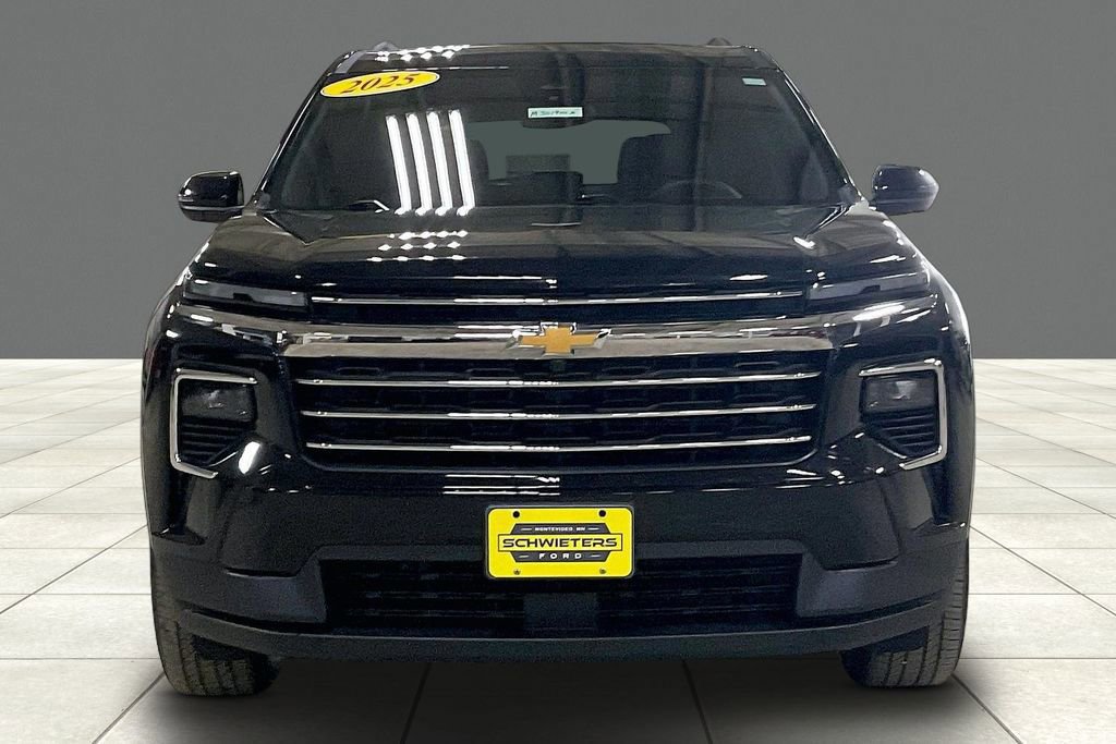 Used 2025 Chevrolet Traverse LT AWD/4WD image 6