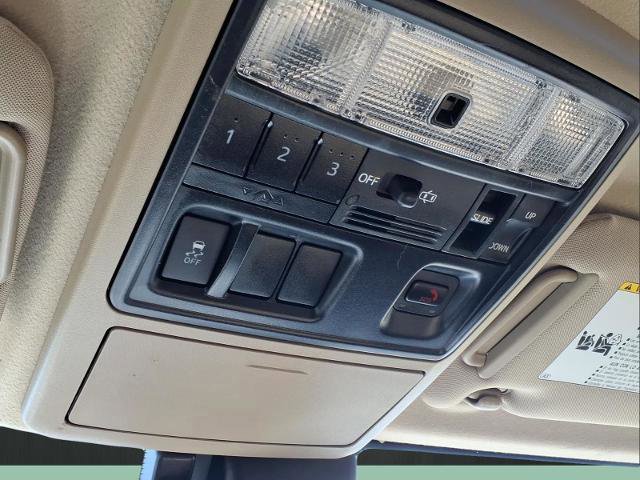 Used 2020 Toyota 4Runner Limited image 27