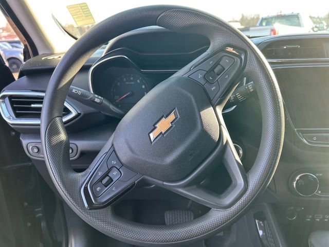 Used 2021 Chevrolet TrailBlazer LT w/ Convenience Package image 14