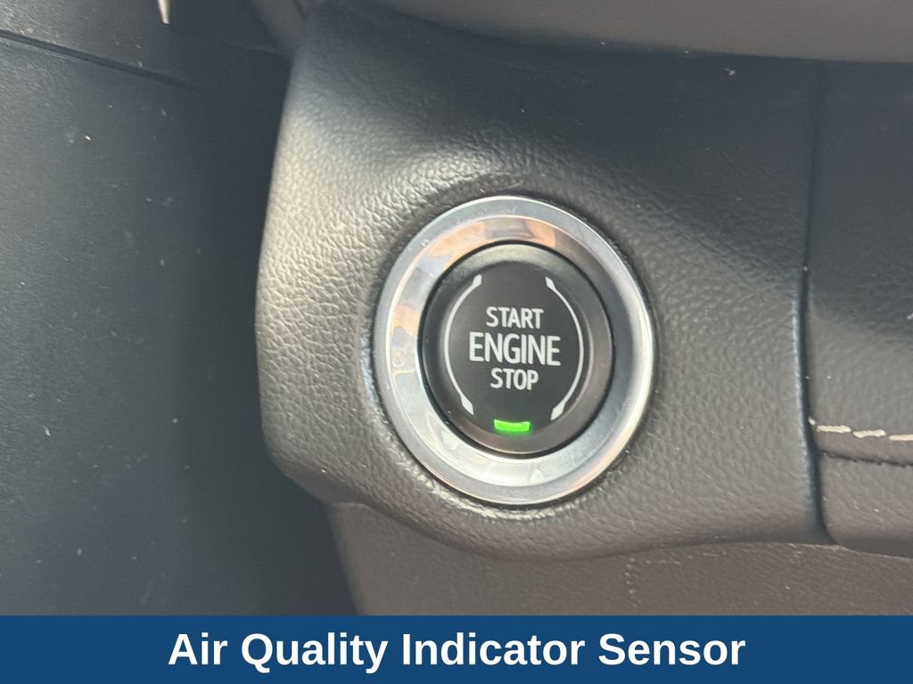 Used 2022 Buick Envision Preferred FWD image 18