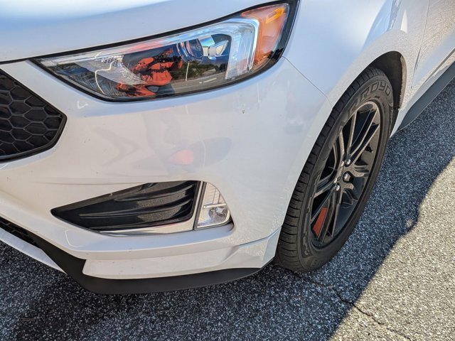 Certified 2022 Ford Edge ST-Line image 10