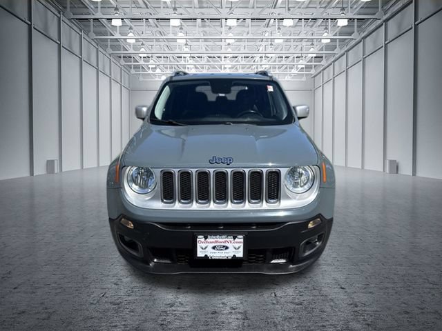Used 2017 Jeep Renegade Limited AWD/4WD image 4