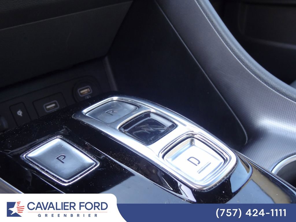 Used 2021 Hyundai Sonata SEL Plus w/ Tech Package FWD image 12