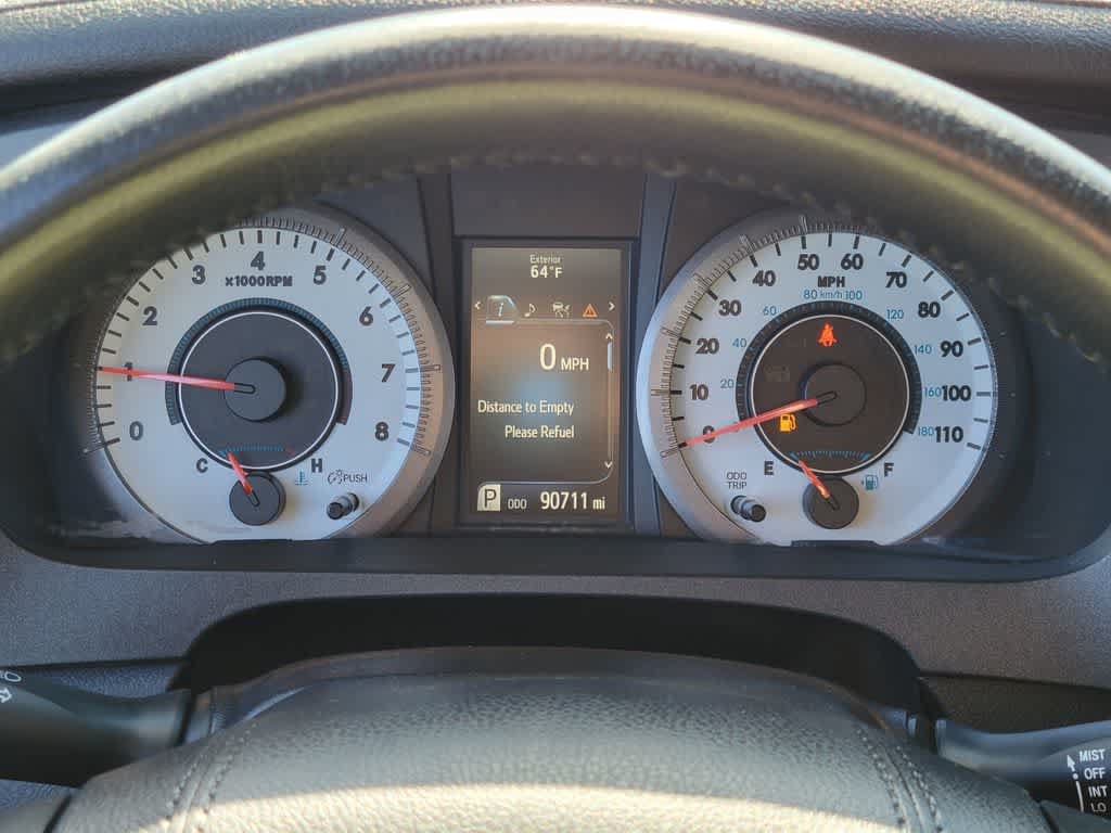 Used 2020 Toyota Sienna SE w/ Carpet Mat Package FWD image 20