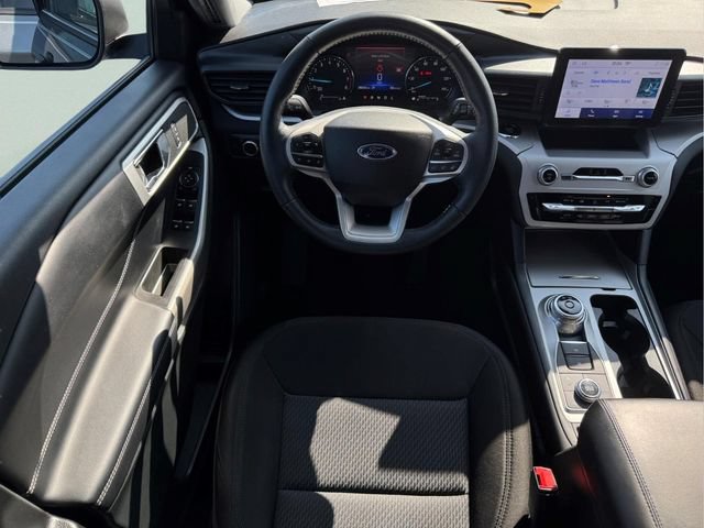 Certified 2024 Ford Explorer XLT AWD/4WD image 12