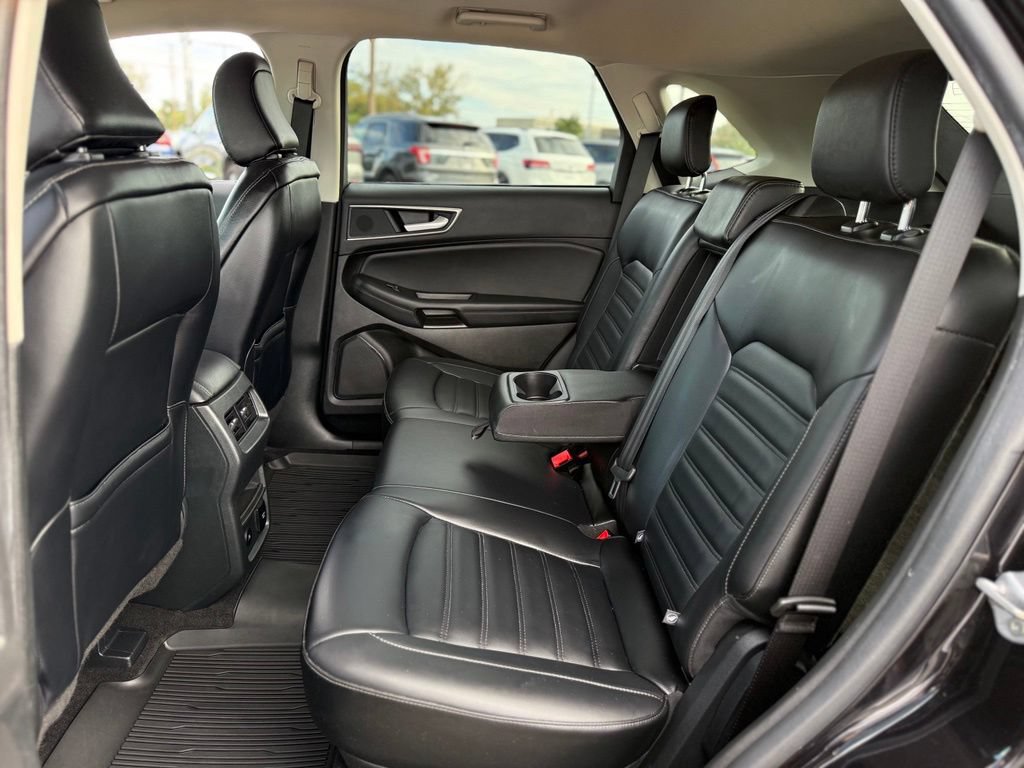 Certified 2024 Ford Edge SEL w/ Convenience Package AWD/4WD image 11