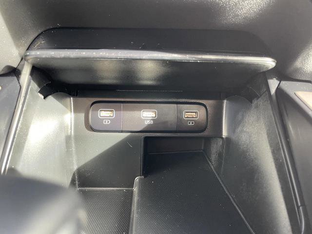 Used 2021 Kia Sorento S image 28