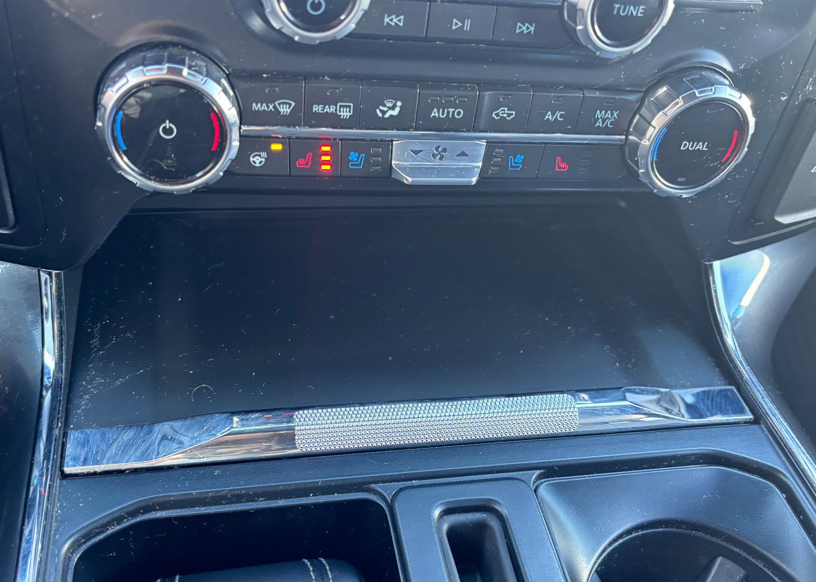 Certified 2022 Ford F150 Lariat w/ Equipment Group 502A High image 49