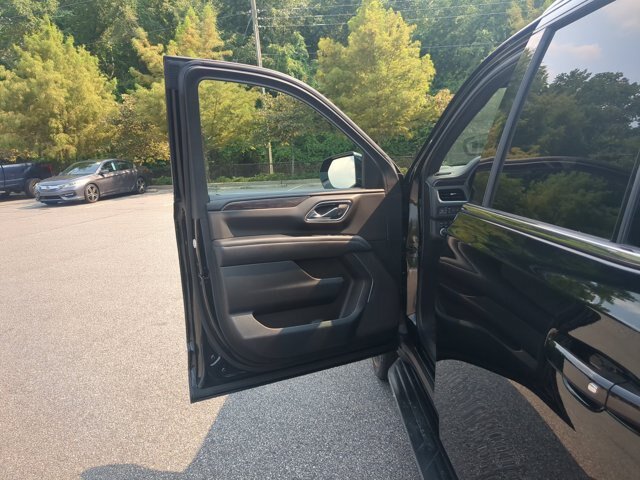 Used 2022 Chevrolet Tahoe LS AWD/4WD image 13
