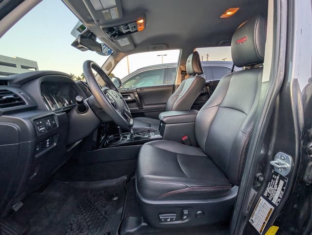 Used 2020 Toyota 4Runner TRD Off-Road image 6