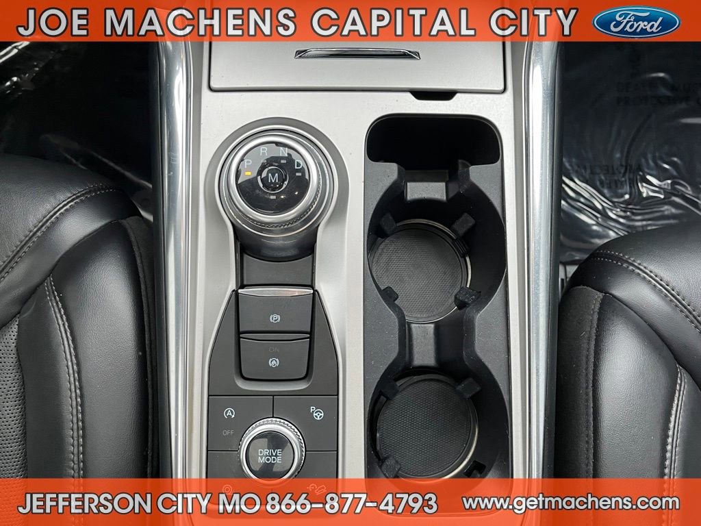 Certified 2020 Ford Explorer Platinum w/ Premium Technology Package image 18