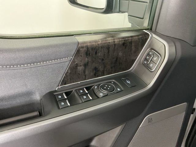 Certified 2025 Ford F350 Lariat w/ Black Appearance Package image 16