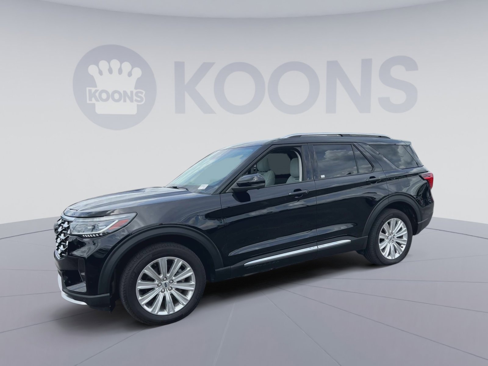 Certified 2025 Ford Explorer Platinum w/ LUX Leather Package AWD/4WD image 7