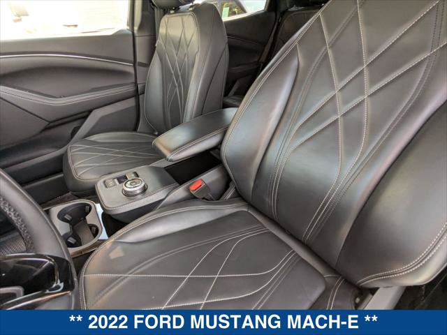 Certified 2022 Ford Mustang Mach-E Select w/ Comfort/Technology Package AWD/4WD image 20