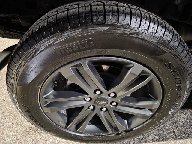 Certified 2023 Ford F150 Lariat w/ Equipment Group 502A High image 10