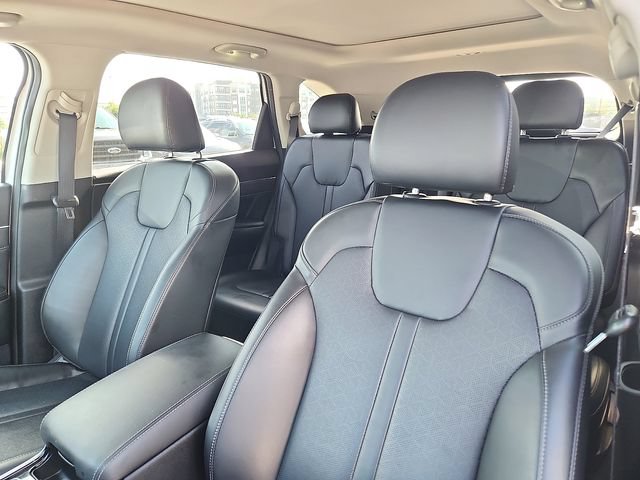 Used 2022 Kia Sorento SX AWD/4WD image 22
