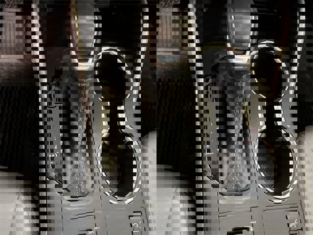 Used 2024 Toyota Highlander XLE image 14