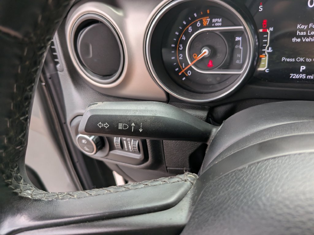 Used 2020 Jeep Gladiator Sport w/ Quick Order Package 24S AWD/4WD image 34