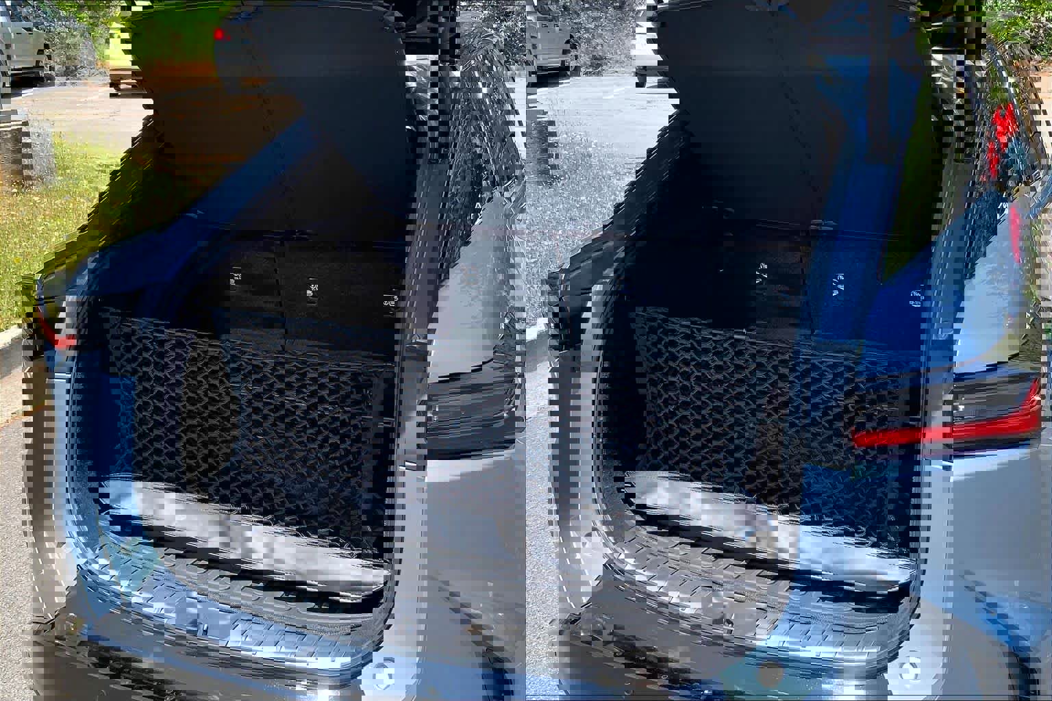 Used 2024 Lexus RZ 300e Premium w/ Accessory Package (Z1) FWD image 32