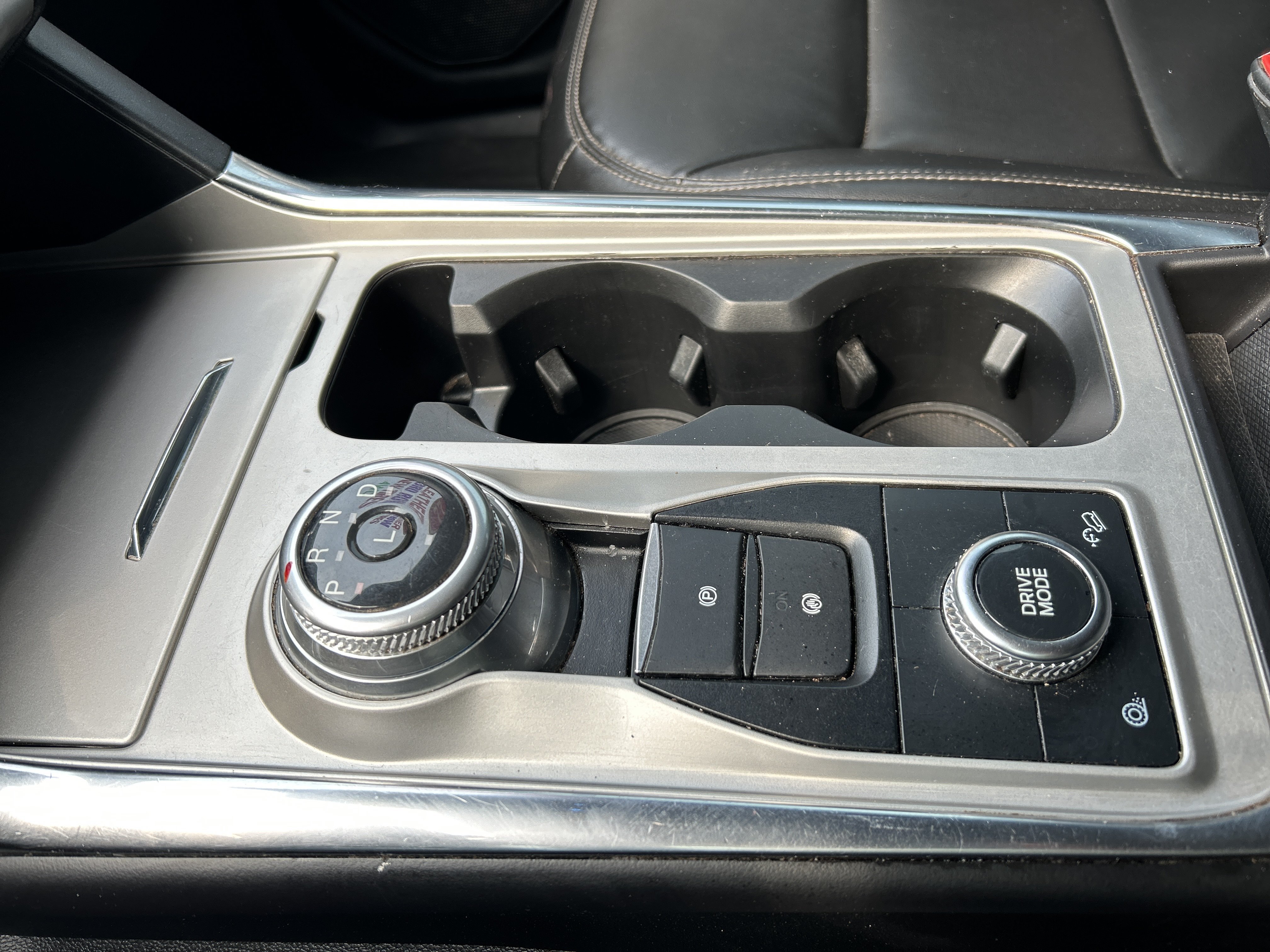 Certified 2022 Ford Explorer XLT AWD/4WD image 17