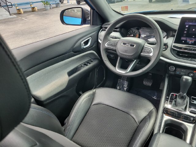 Used 2024 Jeep Compass Latitude AWD/4WD image 14