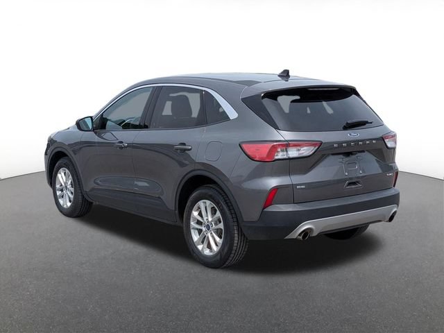 Certified 2022 Ford Escape SE w/ Cold Weather Package AWD/4WD image 4