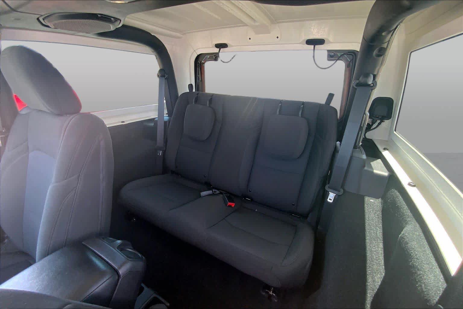 Used 2022 Jeep Wrangler Sport AWD/4WD image 20