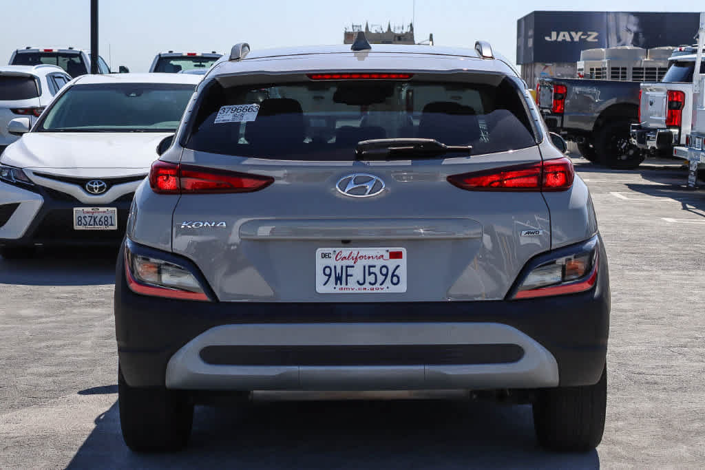 Used 2023 Hyundai Kona SEL AWD/4WD image 5