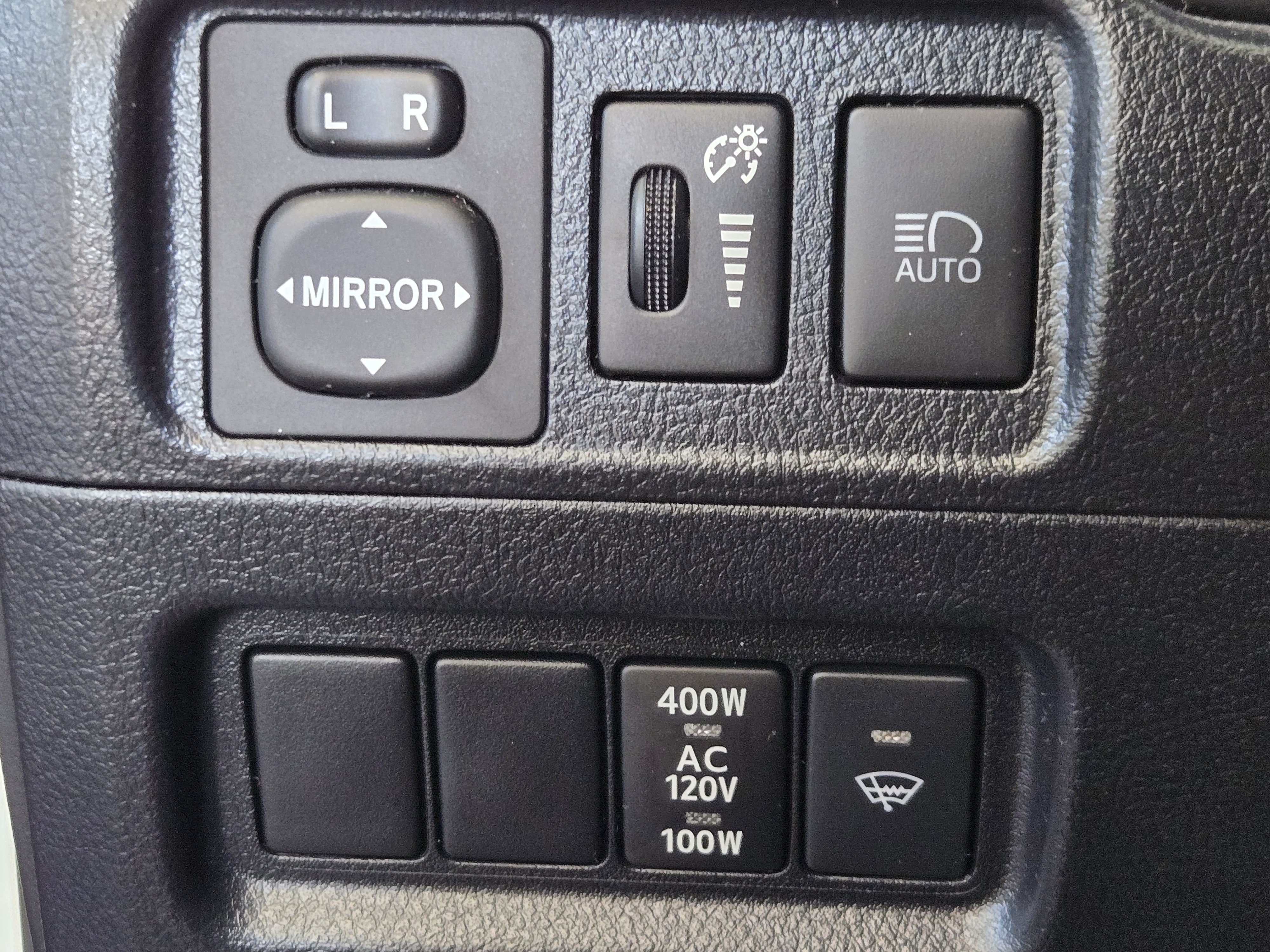 Used 2023 Toyota 4Runner SR5 Premium w/ Moonroof Package AWD/4WD image 22