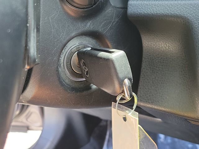 Used 2019 Toyota Camry SE FWD image 34
