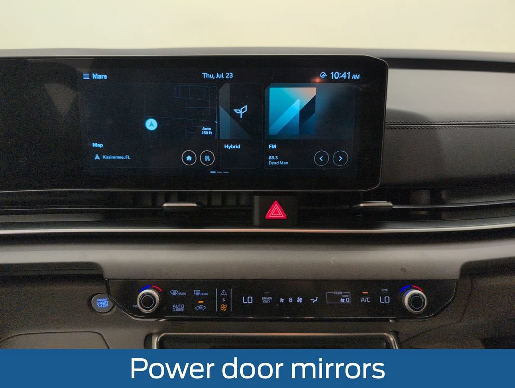 Used 2025 Kia Carnival EX FWD image 22