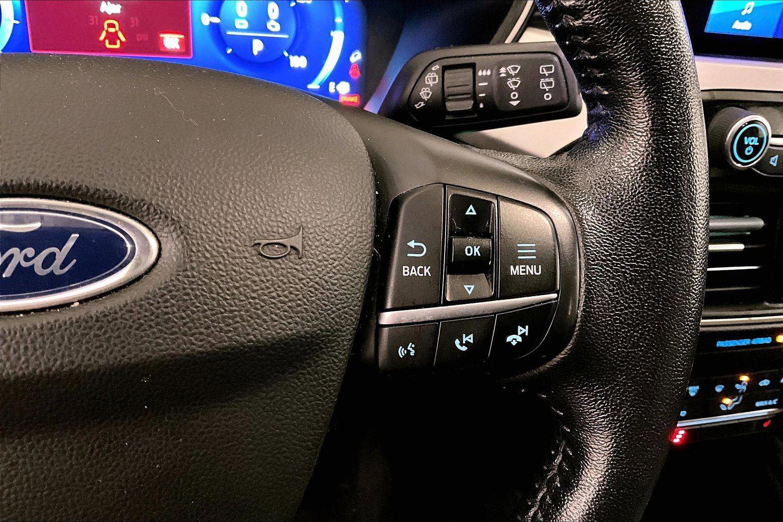 Certified 2020 Ford Escape SE Sport image 18