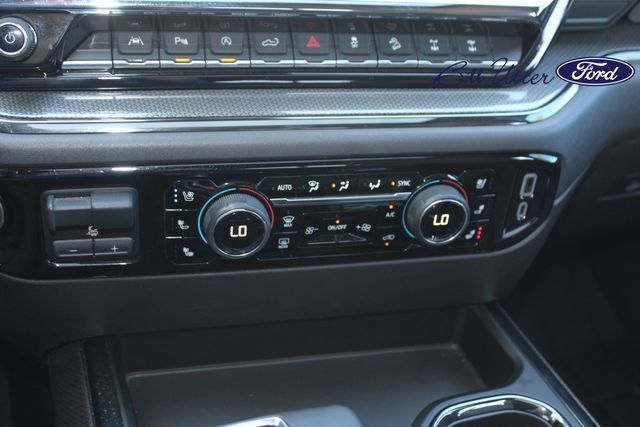 Used 2024 Chevrolet Silverado 1500 ZR2 w/ Technology Package AWD/4WD image 27