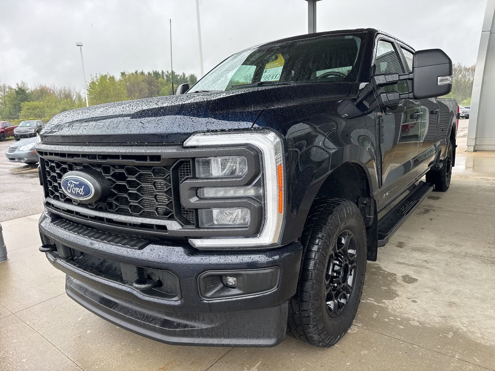 Certified 2023 Ford F250 XL w/ STX Appearance Package AWD/4WD image 3