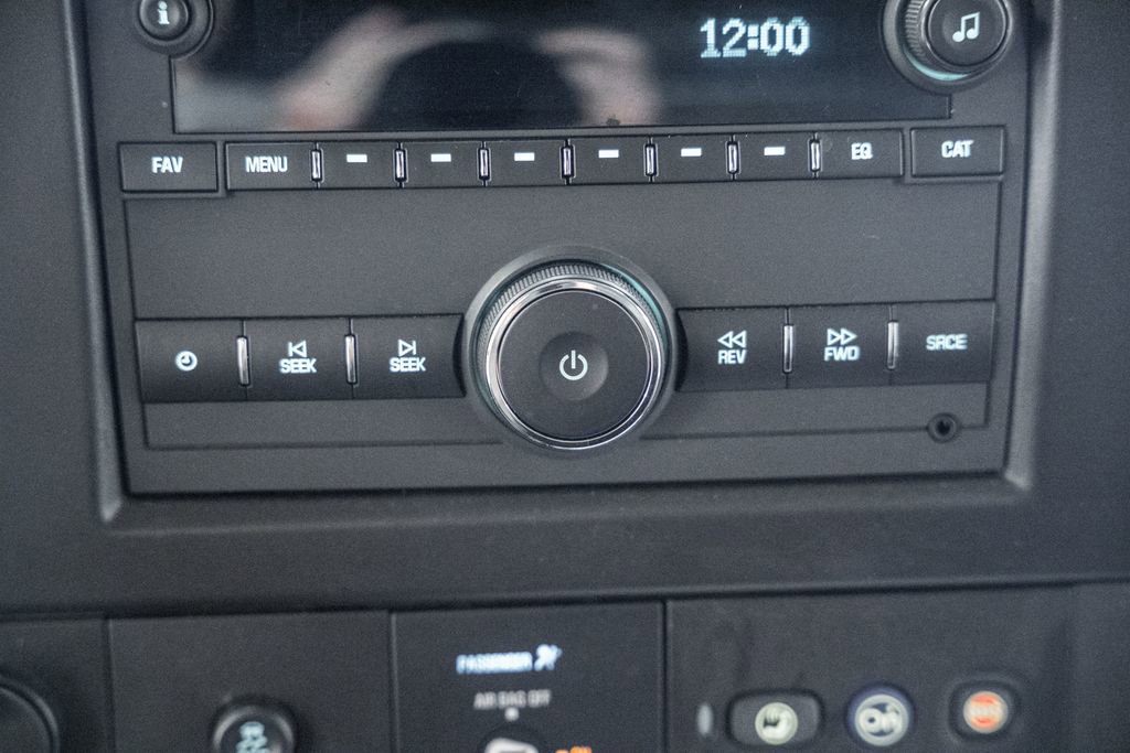 Used 2024 GMC Savana 2500 w/ Driver Convenience Package image 27