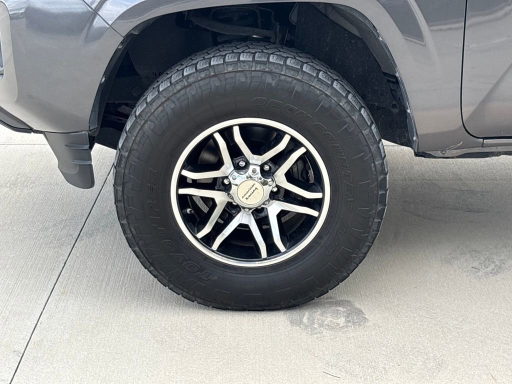 Used 2021 Toyota Tacoma SR5 image 11