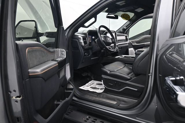 Certified 2024 Ford F250 Platinum w/ Tremor Off-Road Package AWD/4WD image 18