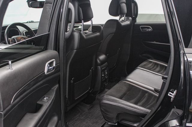 Used 2022 Jeep Grand Cherokee Laredo X AWD/4WD image 19