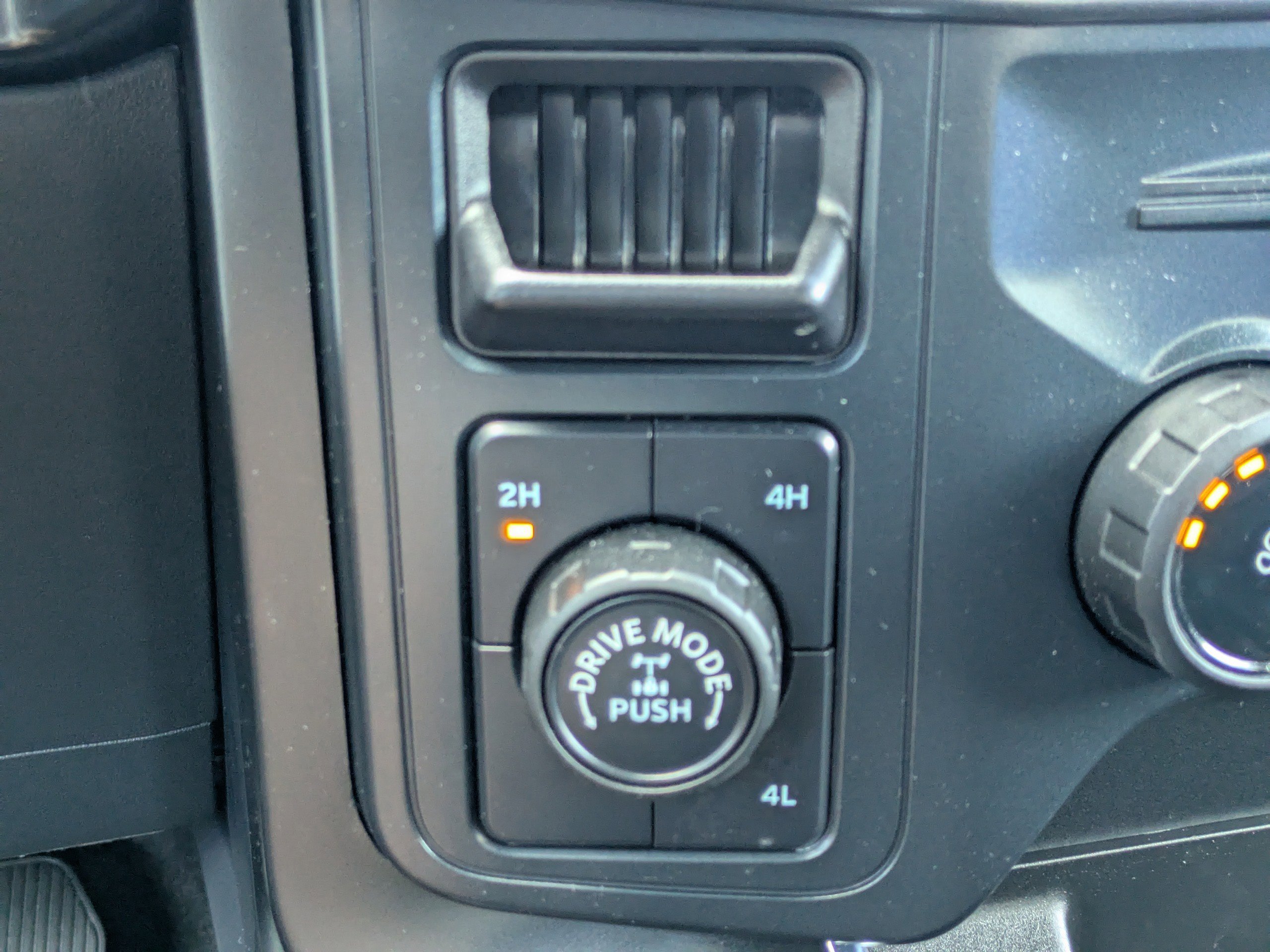 Certified 2025 Ford F150 STX w/ Equipment Group 200A image 24