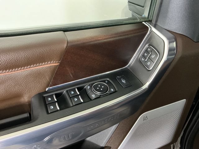 Certified 2025 Ford F450 King Ranch w/ Chrome Package AWD/4WD image 17