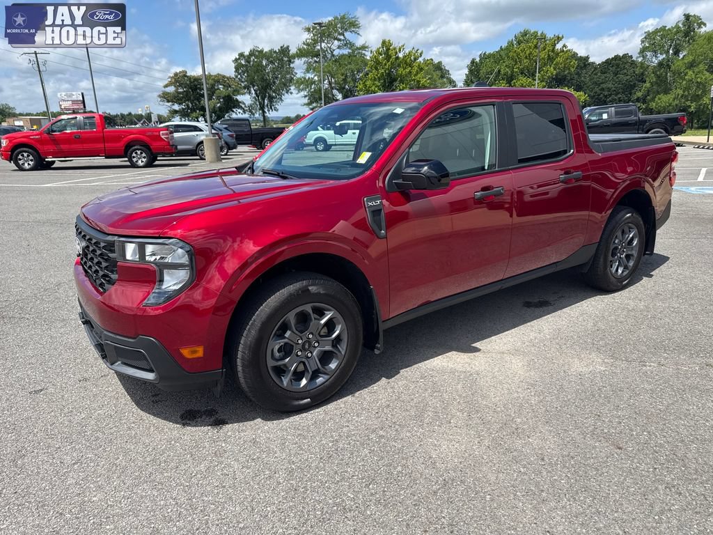 Certified 2025 Ford Maverick XLT w/ XLT Luxury Package AWD/4WD image 2