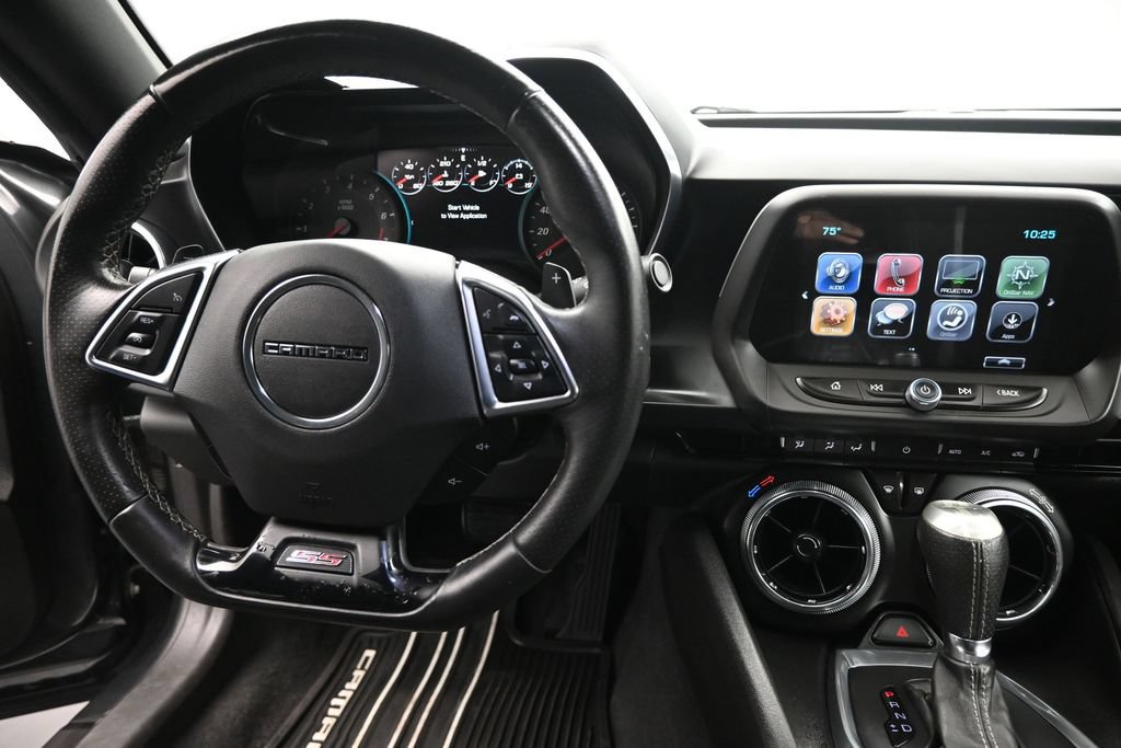 Used 2018 Chevrolet Camaro SS RWD image 19