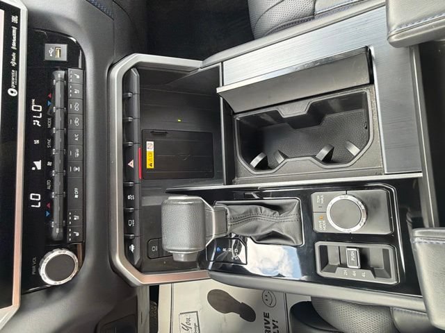 Used 2022 Toyota Tundra Platinum AWD/4WD image 25