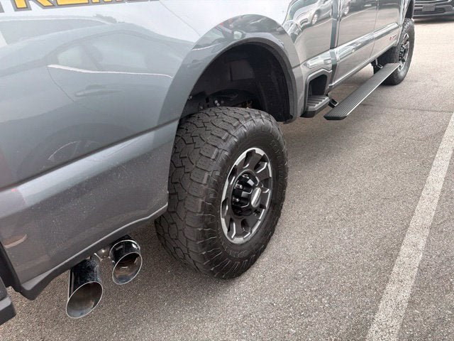 Certified 2024 Ford F350 Platinum w/ Tremor Off-Road Package AWD/4WD image 15